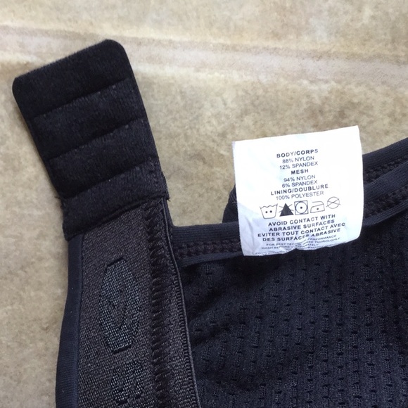 Sugoi - Bridget Sports Bra - Black - Picture 5 of 5